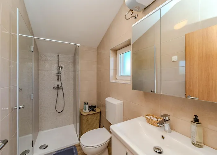 Appartement Emila's Nin