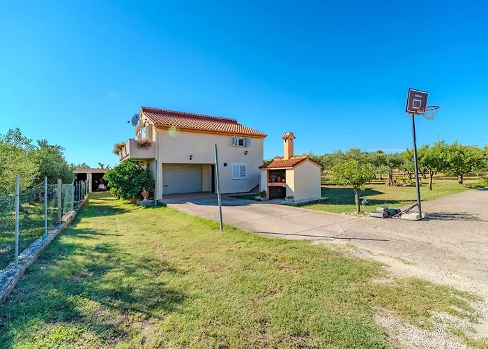 Emila's Appartement Nin